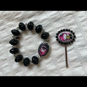 Tarina Tarantino hello kitty collection